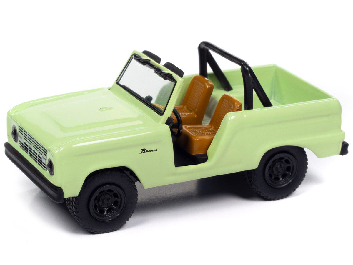 1967 Ford Bronco "Nick Cherrone" Glen Green "Classic Gold Collection" 1/64 Diecast Model Car by Johnny Lightning-1