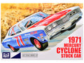 Skill 2 Model Kit 1971 Mercury Cyclone Stock Car 1/25 Scale Model by MPC-0