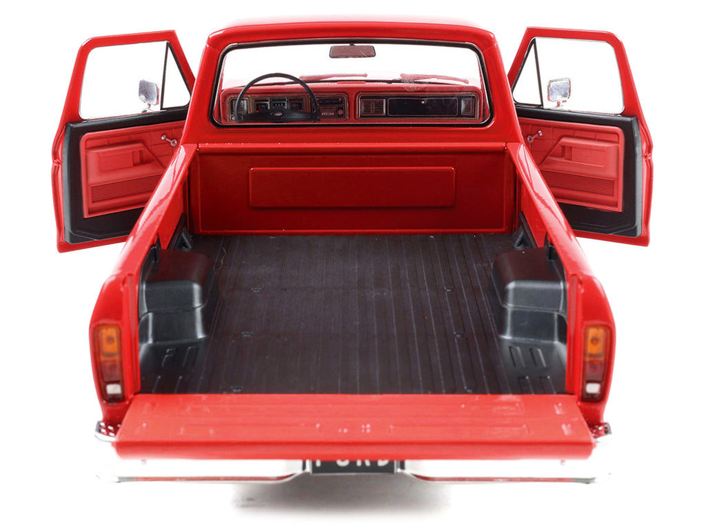 1974 Ford F-100 Pickup Truck Candy Apple Red 1/18 Diecast Model Car by IXO Models-0