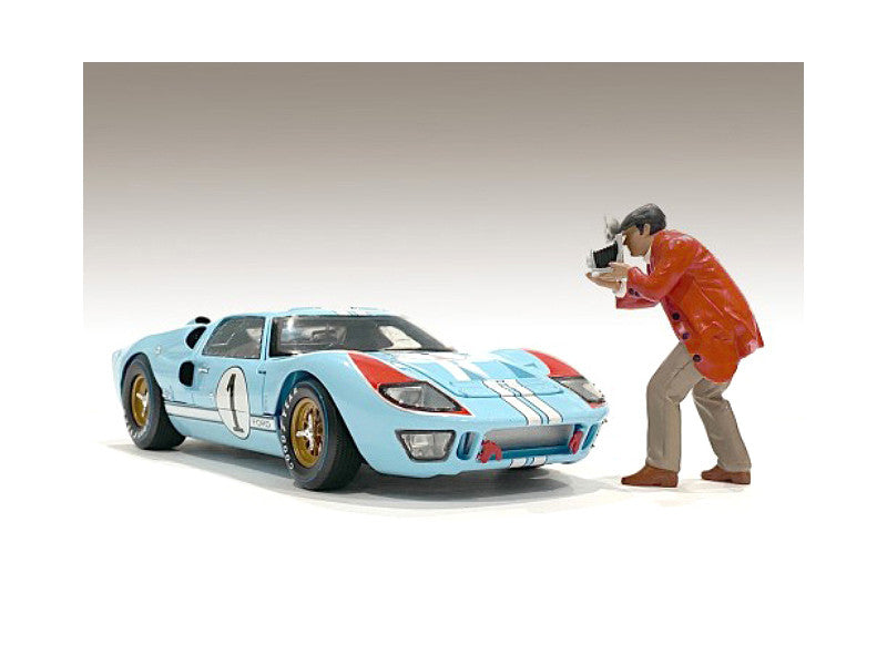 "Race Day 1" Figurine III for 1/18 Scale Models by American Diorama-1