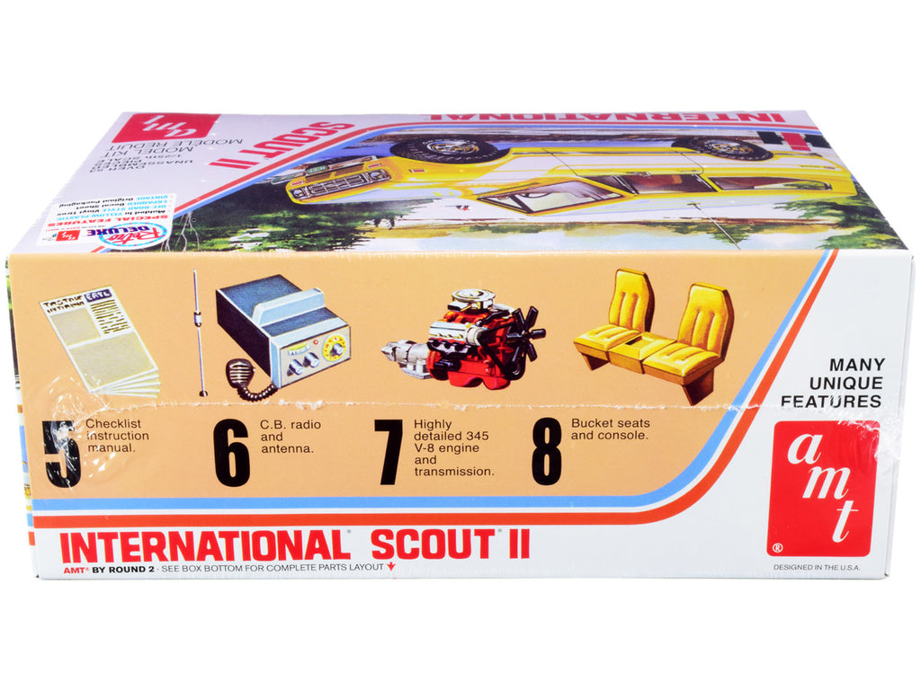 Skill 2 Model Kit IH International Harvester Scout II 1/25 Scale Model by AMT-2