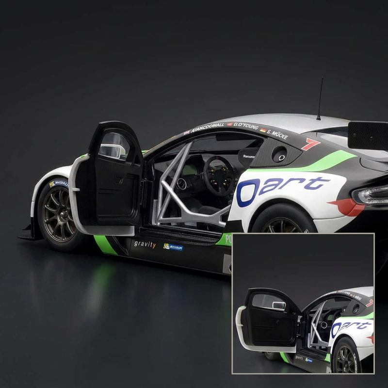 AUTOart 1:18 Aston Martin V12 Vantage #97, 2015 Bathurst 12 Hour