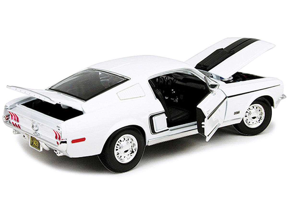 1968 Ford Mustang CJ Cobra Jet White 1/18 Diecast Model Car by Maisto-2