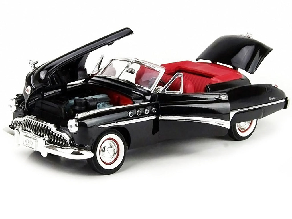 1949 Buick Roadmaster Black with Red Interior 1/18 Diecast Model Car by Motormax-2