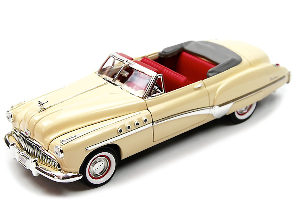 1949 Buick Roadmaster Cream with Red Interior 1/18 Diecast Model Car by Motormax-1