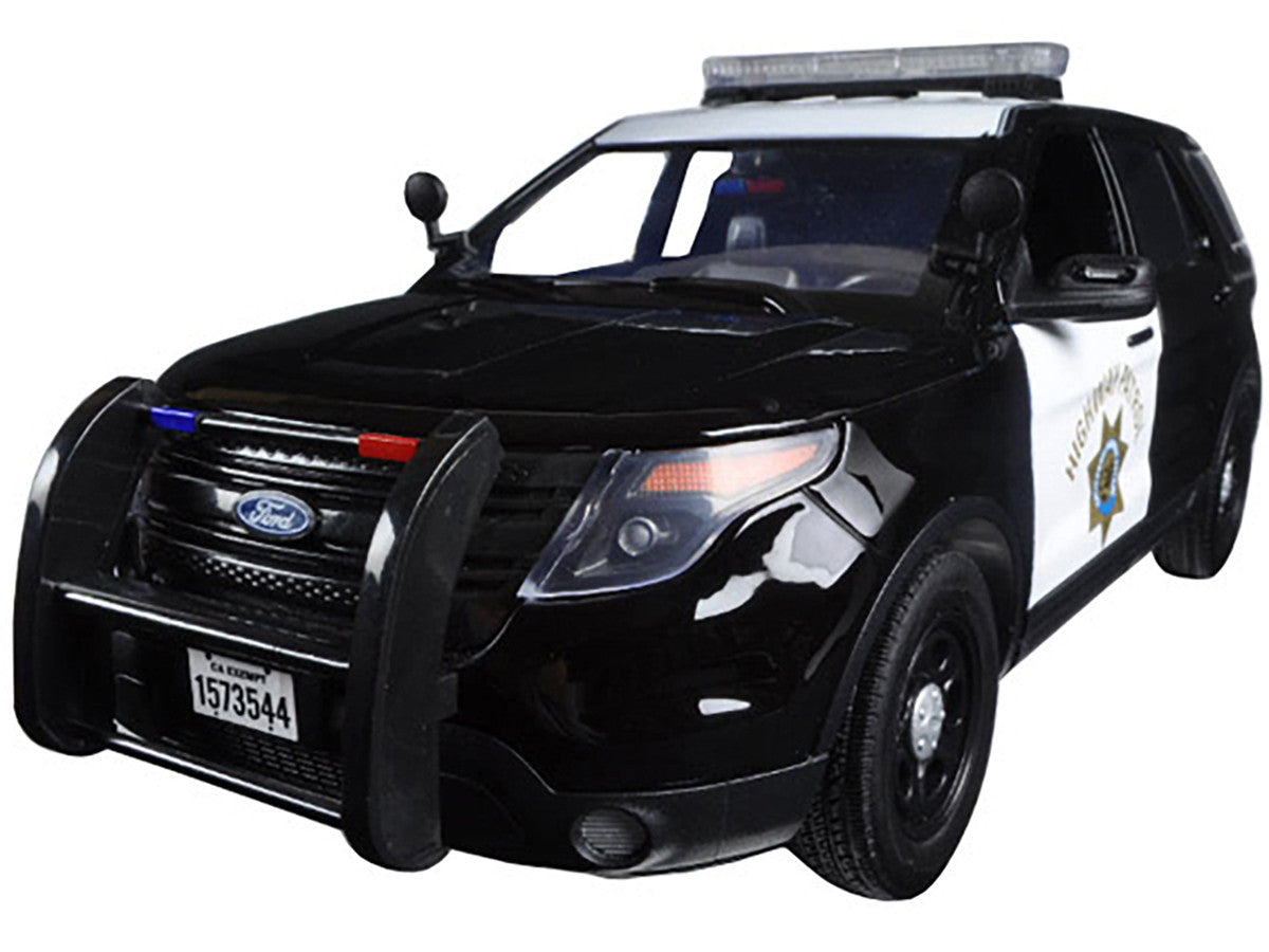 2015 Ford PI Utility Interceptor CHP California Highway Patrol 1/18 Diecast Model Car by Motormax-1