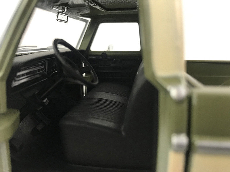 1969 Ford F-100 Pickup Truck Light Green and Cream 1/24 Diecast Model Car by Motormax-0